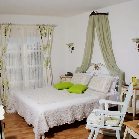 Chigdem Hotel-special Category 4* Alaçatı